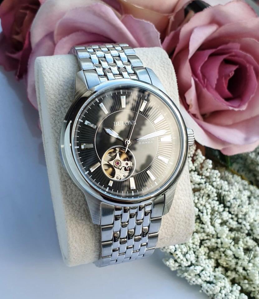 Đồng hồ chính hãng Bulova 