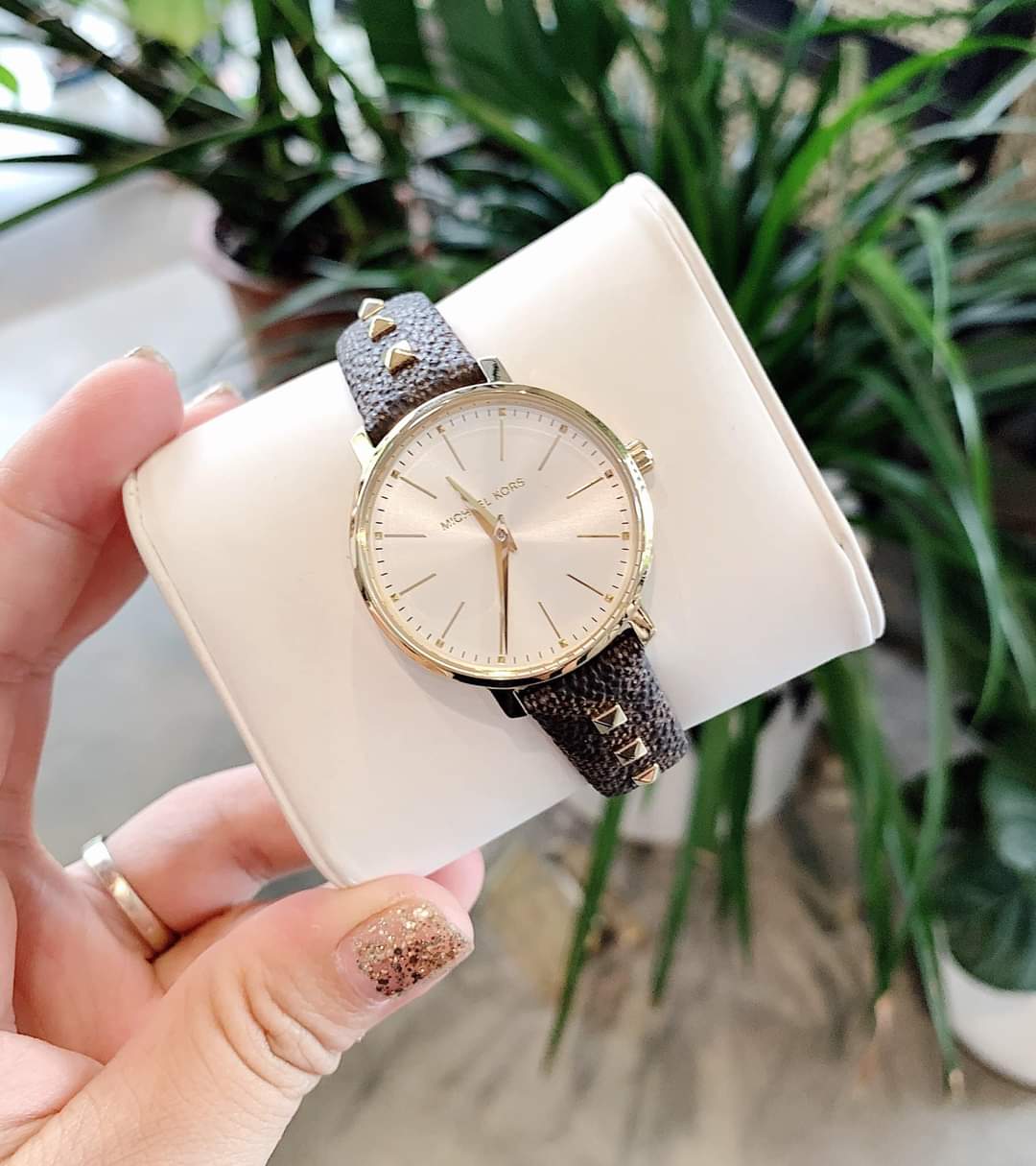 Đồng hồ chính hãng MICHAEL KORS