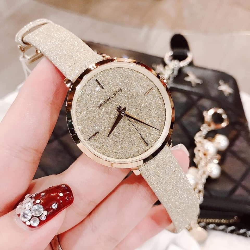 Đồng hồ hãng MICHAEL KORS