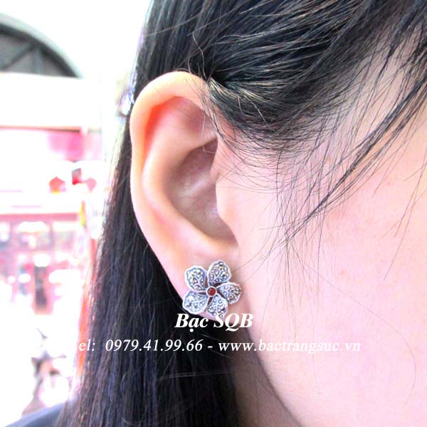 Bí quyết chọn bông tai phù hợp với gương mặt
