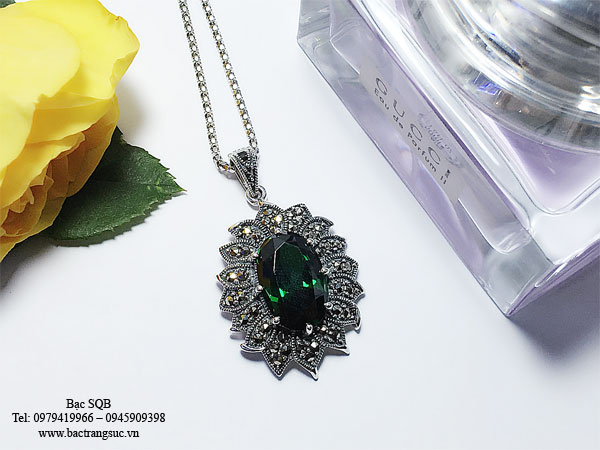 Tại sao dây chuyền bạc càng sáng càng mang lại may mắn cho chủ nhân