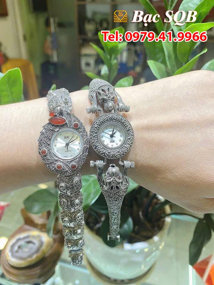 Tại sao phụ nữ chọn đeo đồng hồ bạc? – Khám phá bí mật của món phụ kiện tinh tế và sang trọng