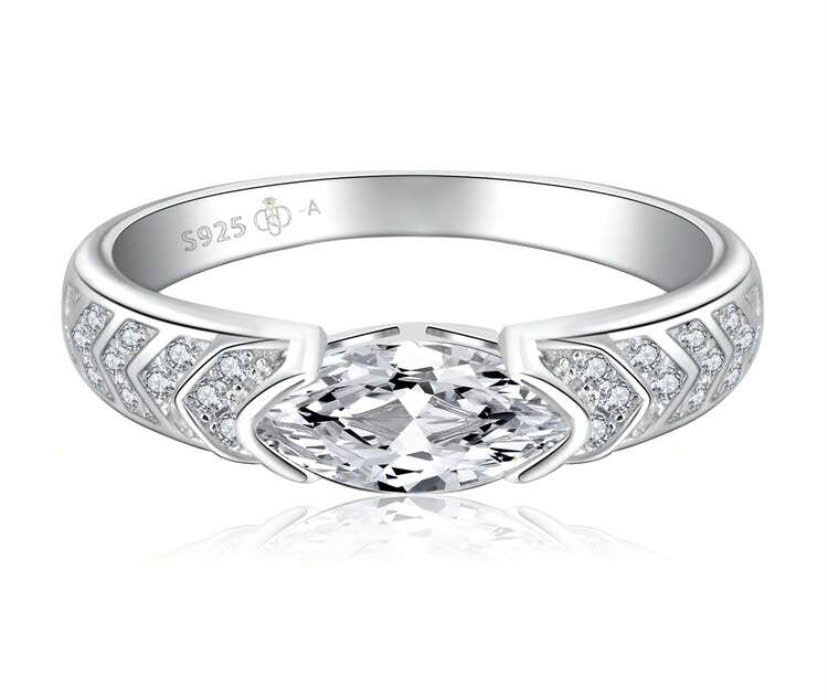NHẪN BẠC KIM CƯƠNG MOISSANITE MOI- 64